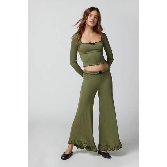 Out From Under Sweet Dreams Long Sleeve Top Size Small Urban Outfitters - Picture 3 of 7